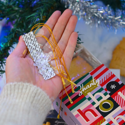 Boîte de 12 biscuits - Biscuits à accrocher au sapin de Noël