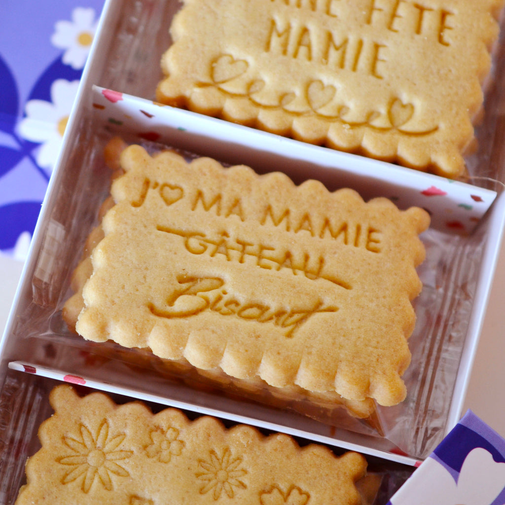 Boîte de 12 Biscuits - Coffret Fête des grands-mères